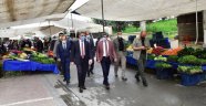 Vali Baruş pazar yerlerini denetledi