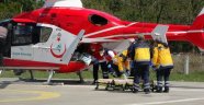 Yaşlı adam ambulans helikopterle hastaneye yetiştirildi