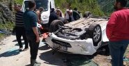 Trabzon'da araç uçuruma yuvarlandı : 1 ölü
