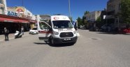 Otomobil ile motosiklet çarpıştı: 1 yaralı