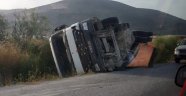 Kontrolden çıkan beton mikseri kaza yaptı