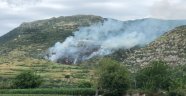 Hatay'da çıkan örtü yangını korkuttu