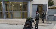 Filistinliler İsrail baskısı altında bayram namazını kıldı
