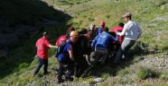 Kayalıklardan düştü AFAD kurtardı