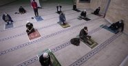Almanya'da camiler yeniden ibadete açıldı
