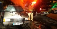 Çalışır vaziyette bıraktığı otomobil alev aldı