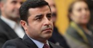 Demirtaş'tan PKK'ya silah bırakma çağrısı