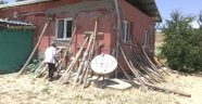 Elazığ'da depremde hasar alan eve farklı tedbir