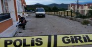 Balkondan düşen çocuk ağır yaralandı