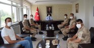 Jandarma ve polislere başarı belgesi verildi