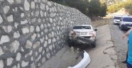 Otomobil ile kamyon çarpıştı: 1 yaralı