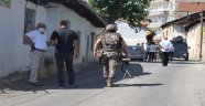 Silahlı şahıs polisi alarma geçirdi!