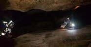 Karabük'te kanyona uçan otomobildeki iki kişi yaralandı