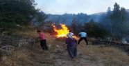 Malatya'da Anız Yangını 3 Bahçeyi Kül Etti