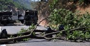 Tunceli-Erzincan karayolu yeniden ulaşıma kapatıldı