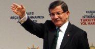 Davutoğlu AK Parti'nin seçim beyannamesini açıkladı