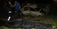 Adana'da otomobil şarampole devrildi: 2 ölü 2 yaralı