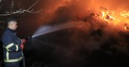 Adana'daki fabrika yangını 18 saattir devam ediyor