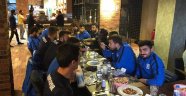 Adem Büyük'ten Artvin Hopaspor takımına moral yemeği
