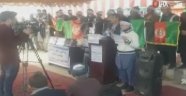 Afganistan'da Türkmenler sokaklara döküldü