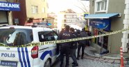 Akrabaların kavgasında araya giren komşu yaralandı