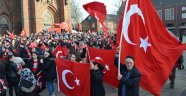 Almanya'da Türk Silahlı Kuvvetleri'ne destek mitingi
