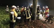 Almanya'da yolcu treni ile yük treni çarpıştı