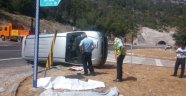 Antalya'da Güney Koreli turistleri taşıyan minibüs kaza yaptı: 4 ölü