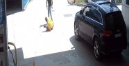 Arabasını yıkamayan lastikçiyi kurşun yağmuruna tuttu