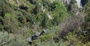 Aracıyla 200 metrelik uçurma yuvarlanan sürücü öldü