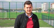 Arguvan Belediyespor liderliği bırakmıyor