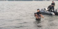 Arkadaşları ile girdiği denizde kaybolan çocuğun cansız bedenine ulaşıldı