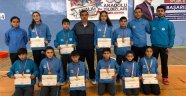 Badmintonda Malatya kız ve erkek takımları birinci oldu