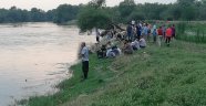 Balık avladığı nehirde kayboldu