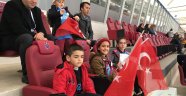 Basın mensupları Trabzonspor maçını aileleriyle birlikte izledi