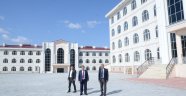 Başkan Eser inşaatı tamamlanan İmam Hatip Lisesi binasını inceledi