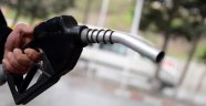 Benzine büyük zam geldi