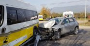 Bursa'da minibüs ile cip çarpıştı: 9 yaralı