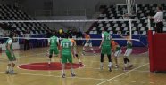 Büyükşehir Belediyesi voleybol takımı ligde zor günler geçiriyor