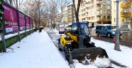 Büyükşehir karla mücadeleye devam ediyor
