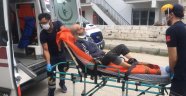 Çatıdan düşen dede torunlarının da yaralanmasına sebep oldu