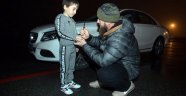 Çeçenistan lider 5 yaşındaki rekortmen çocuğa araba hediye etti