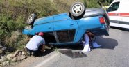Çırpışan 2 araç takla attı: 4 yaralı