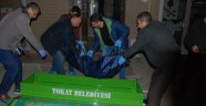 Çocuğunu bıçakladıktan sonra canına kıydı