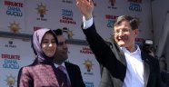 Davutoğlu: 'Çanakkale'de olduğu gibi baş veririz baş eğmeyiz'