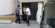 Denizli'de bir kadın evinde ölü bulundu!