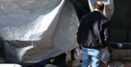 Derme çatma çadırda ölen kimsesiz adam mahalleliyi ağlattı