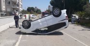 Devrilen araç sürücüsü yaralandı