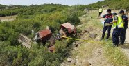 Devrilen traktörün altında kalan genç yaşamını yitirdi