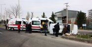 Diyarbakır'da otomobil takla attı: 4 yaralı